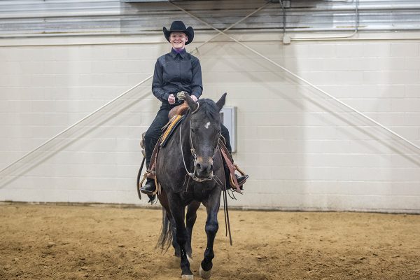 A rider enters the IEA show ring with confidence, one of trainer Ariel Hug's top tips for competitors.